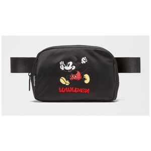 LULULEMON DISNEY Everywhere Belt Bag 1L Mickey in Motion - NEW